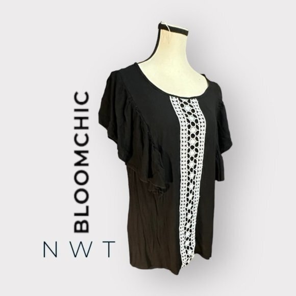 NWT Women’s 12 Bloomchic Black Solid Contrast Lace Ruffle Round Neck Blouse L - Picture 1 of 11